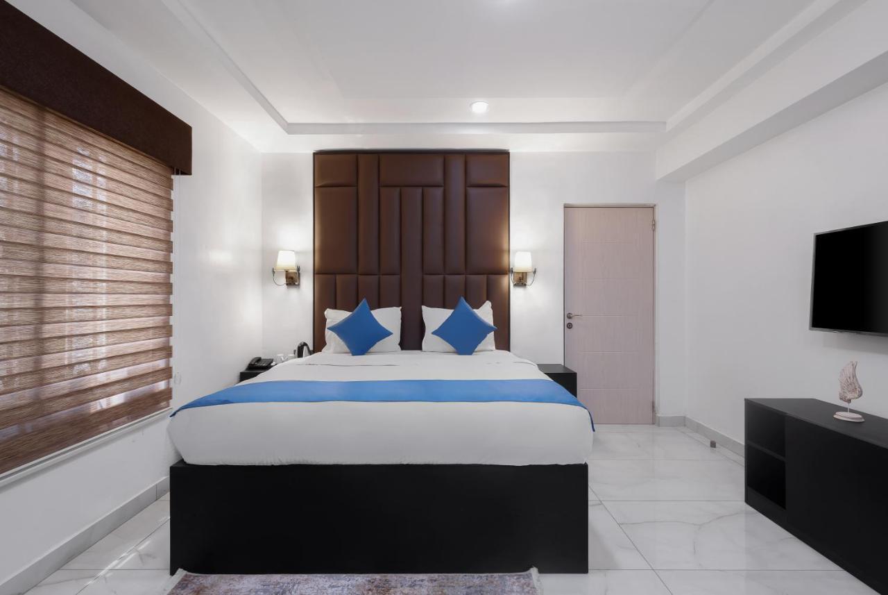 Bkt Cribs - Apartments & Suites Abuja Buitenkant foto